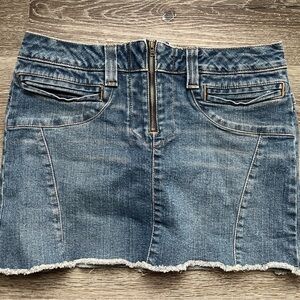 NWOT American Eagle Blue Denim Mini Skirt Size 6